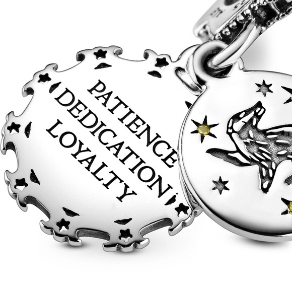 Pandora Harry Potter, Hufflepuff Dangle Charm - Picture 3 of 6